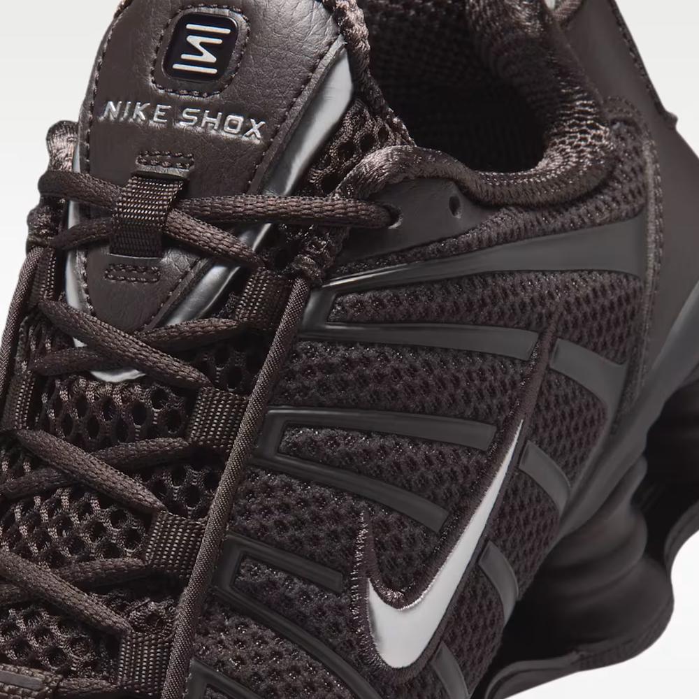 Dámske topánky Nike Shox TL IH2559-201 - hnedé