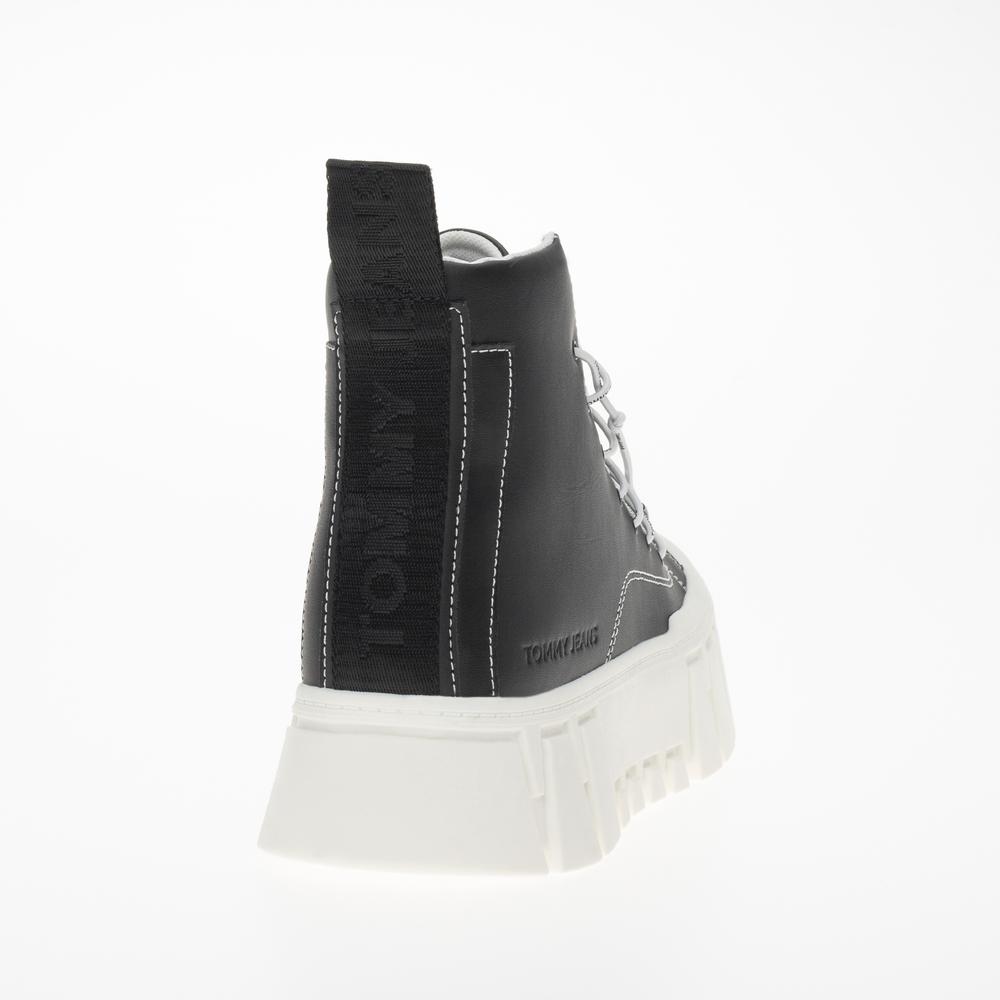 Topánky Tommy Jeans TJW Platform MC EN0EN02498-BDS - čierne