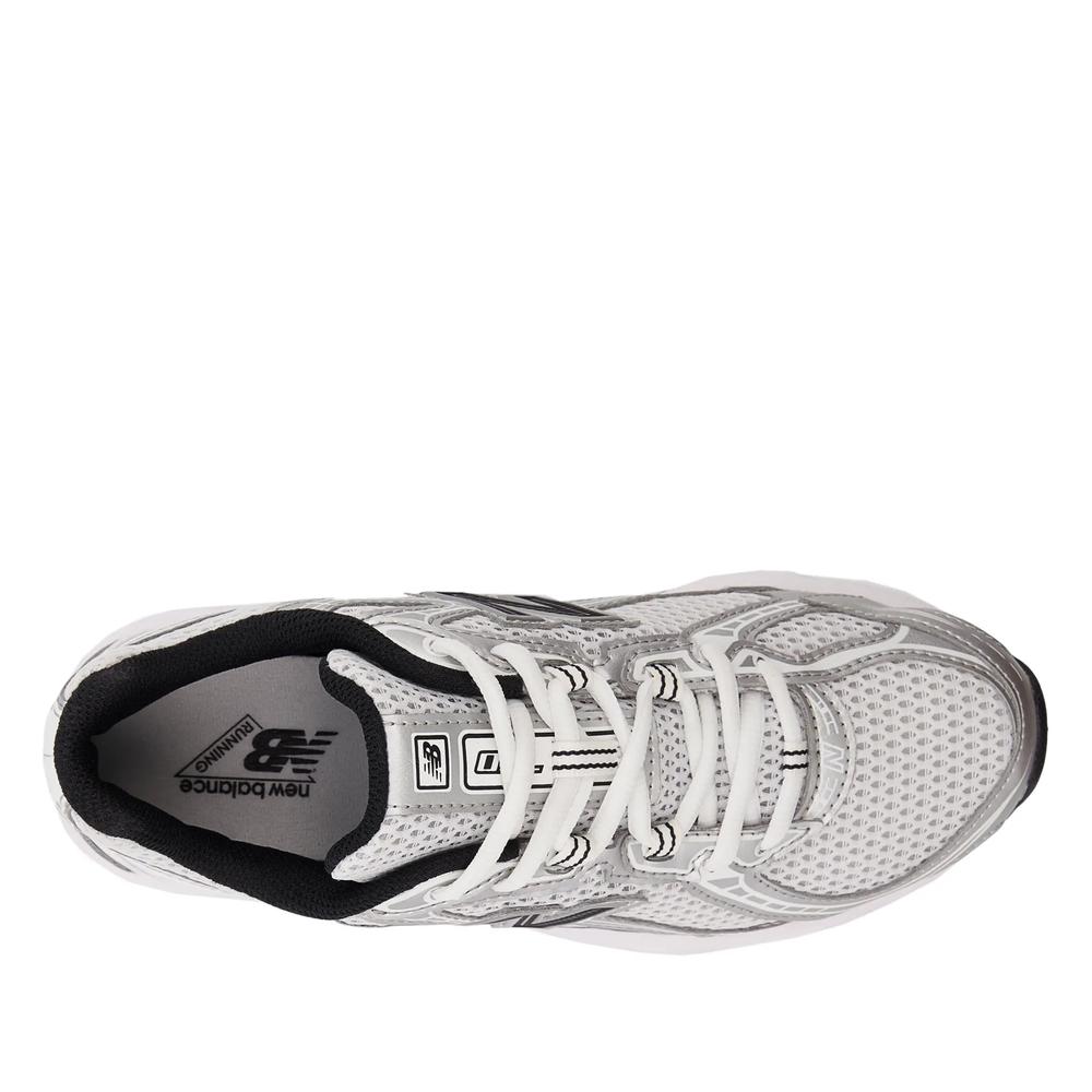 Detské topánky New Balance GR740NW - biele