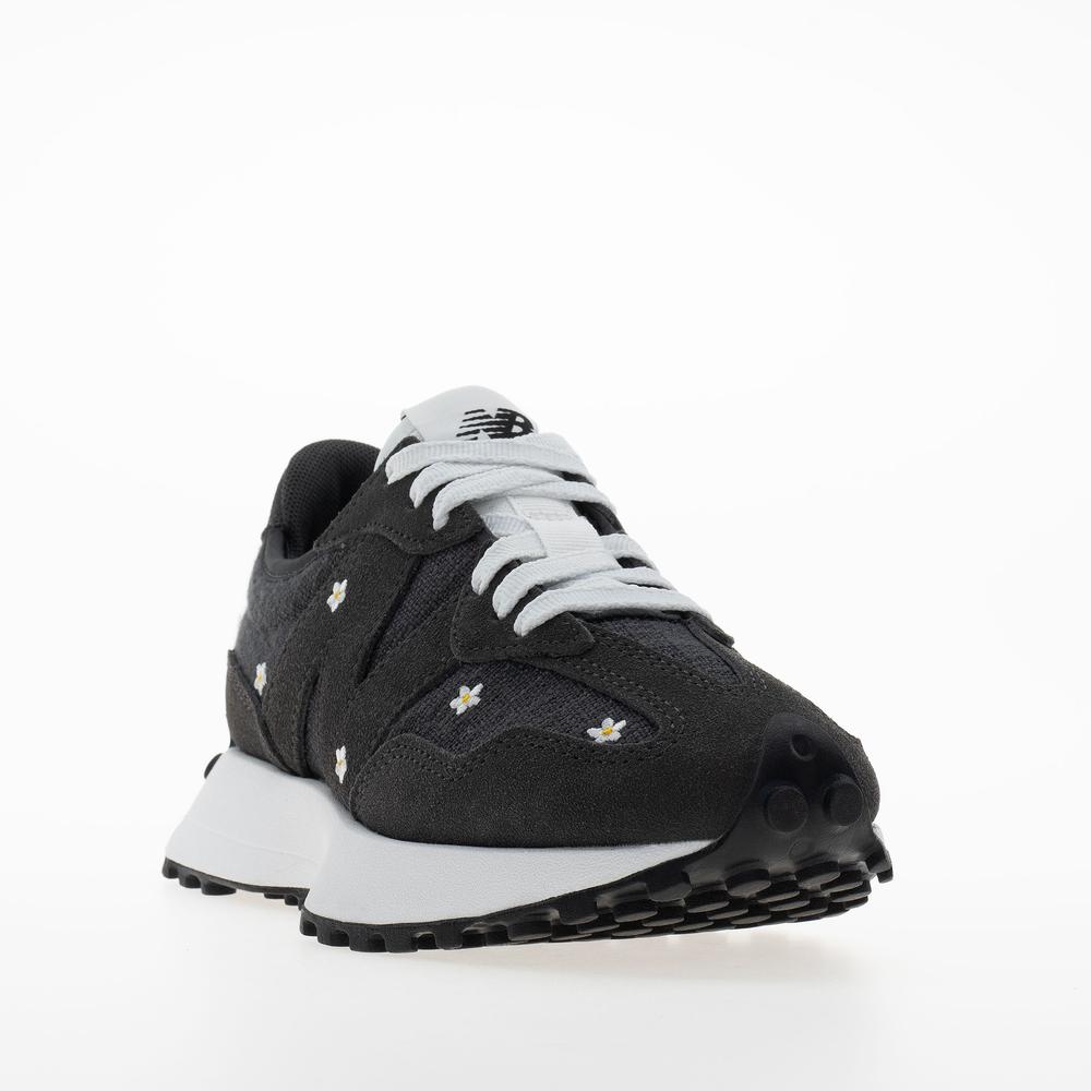 Dámske topánky New Balance WS327DCB - čierne