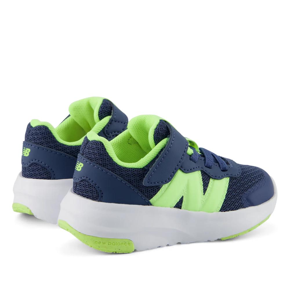 Detské topánky New Balance I5785VI - tmavomodré