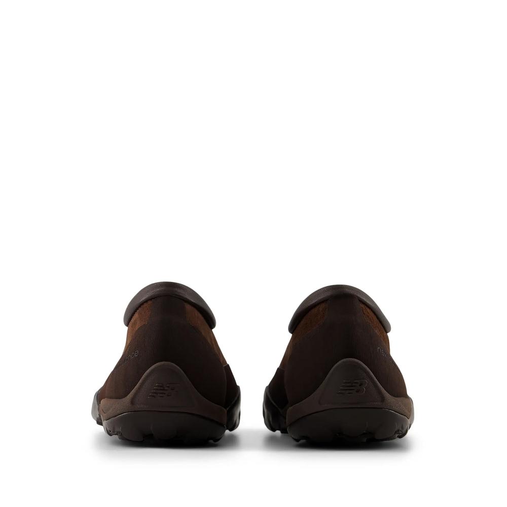 Unisex topánky New Balance Minimus MT10T7OV - hnedé