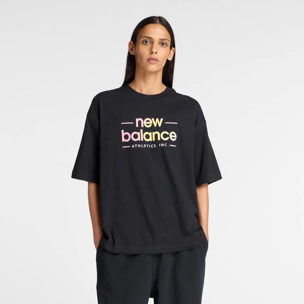 Dámske tričko New Balance WT53916BK - čierne