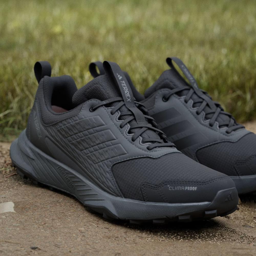 Topánky pánske adidas Terrex Tracefinder 2 Climaproof JI0274 - čierne