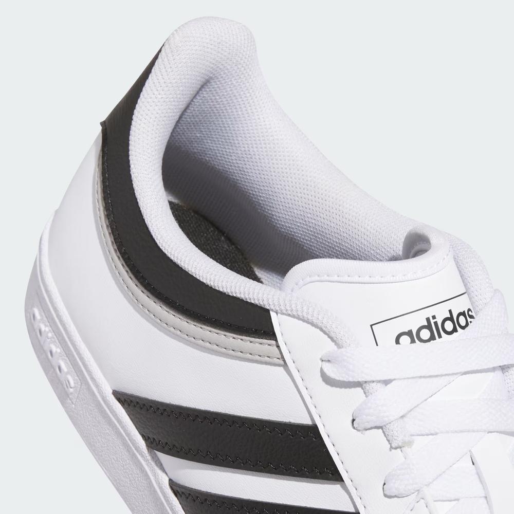 Topánky adidas Sportswear Hoops 4.0 JQ9985 - biele