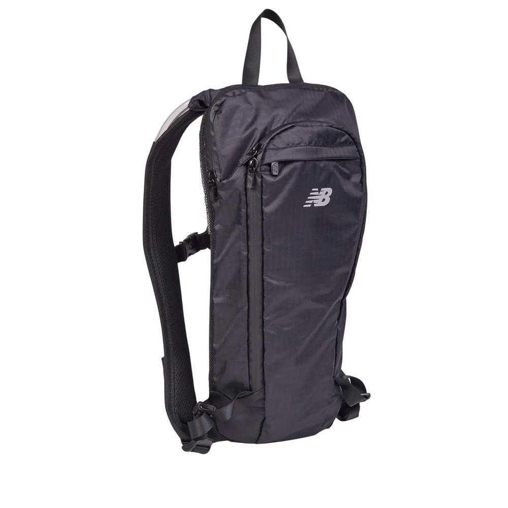 Ruksak New Balance LAB51202BK - čierne