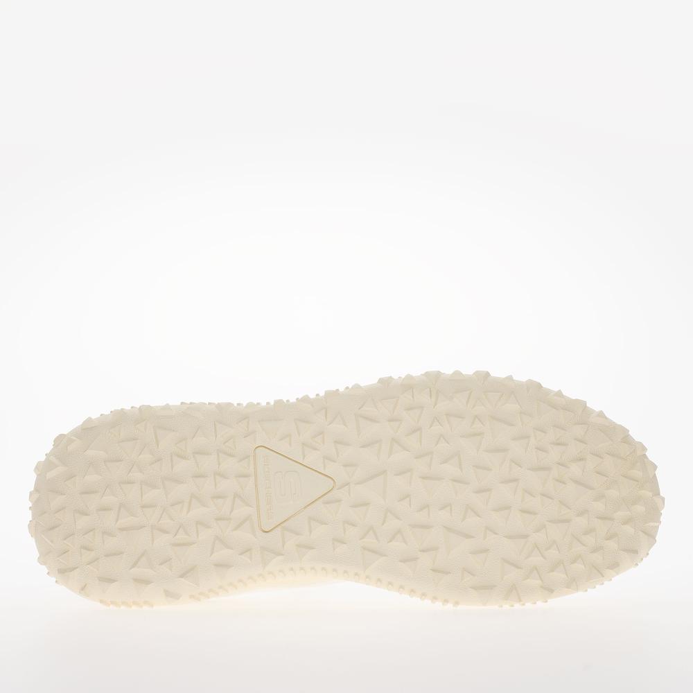 Topánky Skechers Revo Kelce 210903WHT - biele