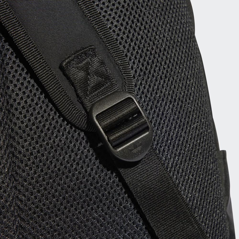 Ruksak adidas Originals Premium Essentials IJ5006 - čierne