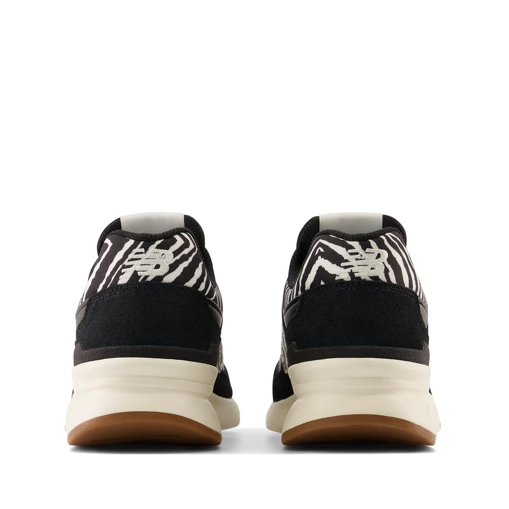 Dámske topánky New Balance CW997HWC – čierne