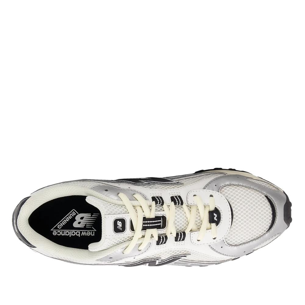Unisex topánky New Balance U204LSWD - strieborné