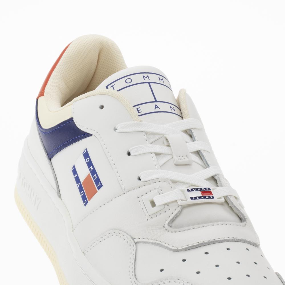 Topánky Tommy Jeans Premium Leather Basketball EM0EM01216-0GY - biele