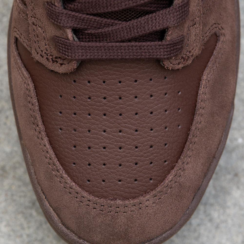 Pánske topánky New Balance Numeric UN480CHC - hnedé