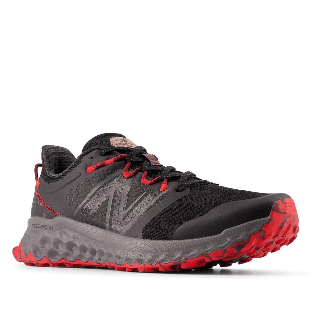 Pánske topánky New Balance Fresh Foam Garoe MTGAROLB - čierne