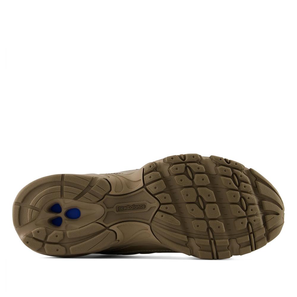 Unisex topánky New Balance U7402XX - hnedé