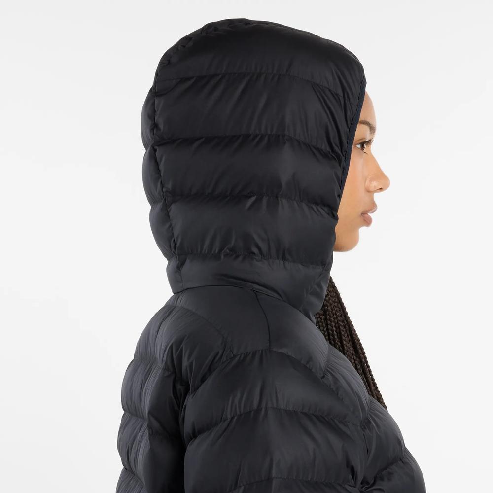 Dámske bunda New Balance WO53500BK - čierne