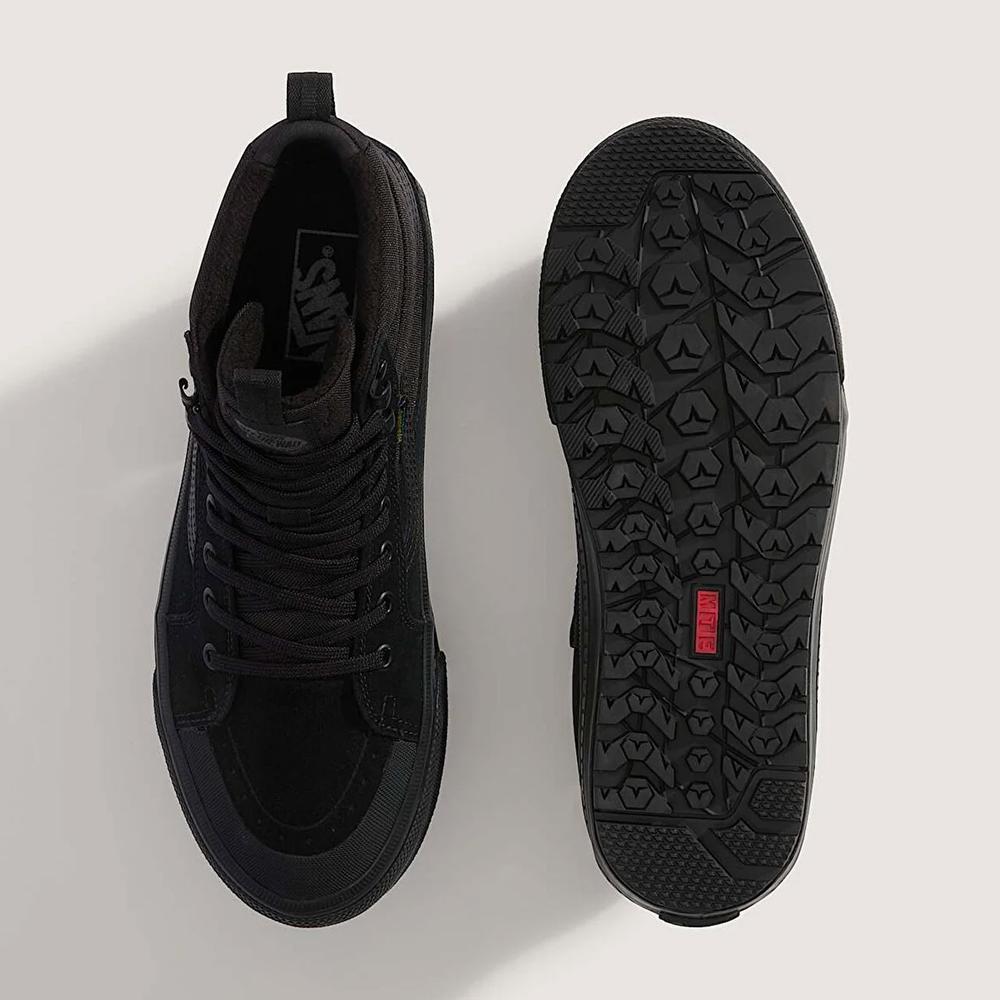 Dámske topánky Vans SK8-Hi Waterproof VN000DAQBKA1 - čierne