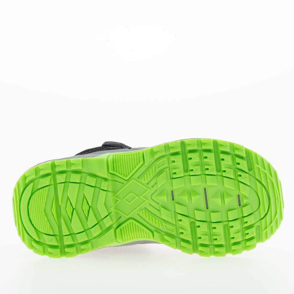 Detské topánky Lotto Woodlark Mid 2600440K-1164 - čierne