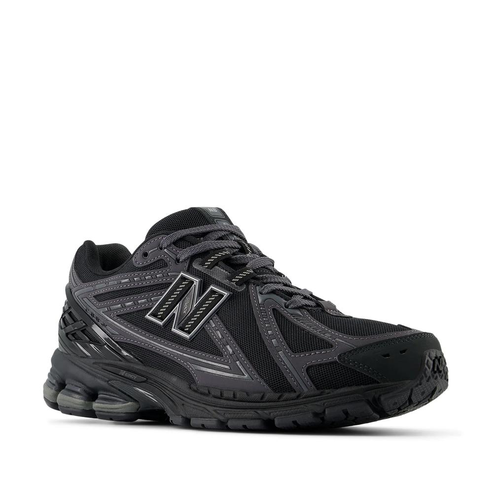 Unisex topánky New Balance M1906RLB - čierne