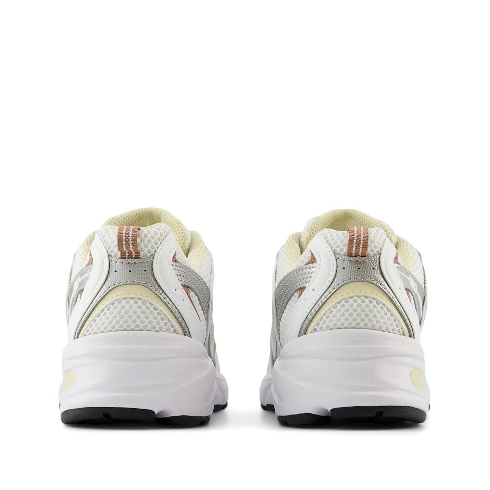 Topánky unisex New Balance MR530SGA - biele