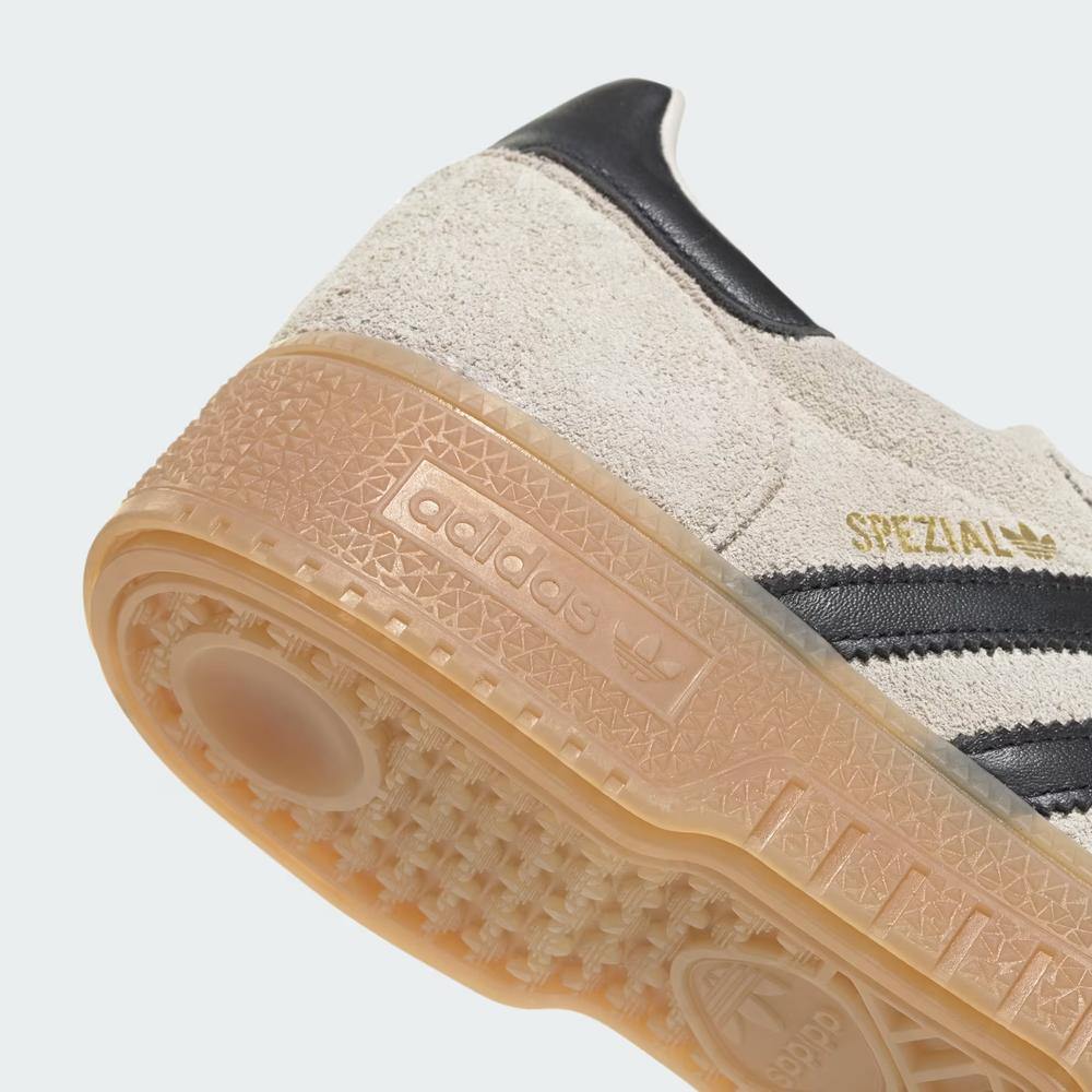 Dámske topánky adidas Handball Spezial IH9190 - béžové