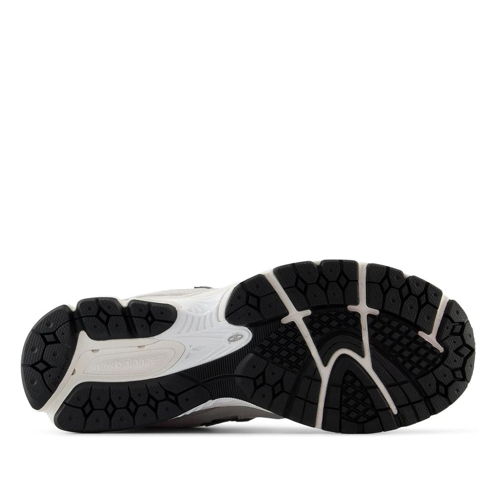 Topánky New Balance M2002WD - šedý