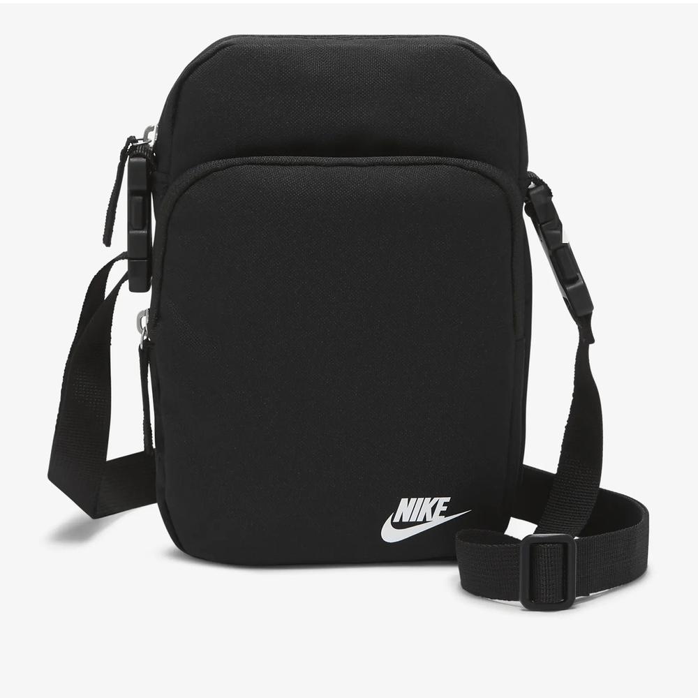 Taška Nike Heritage DB0456-010 - čierne