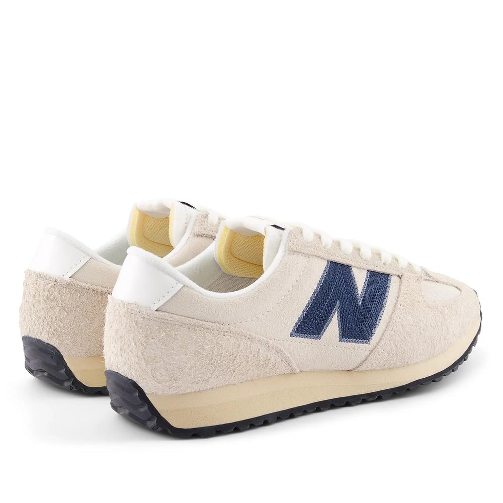 Unisex topánky New Balance U4711H9 - béžové