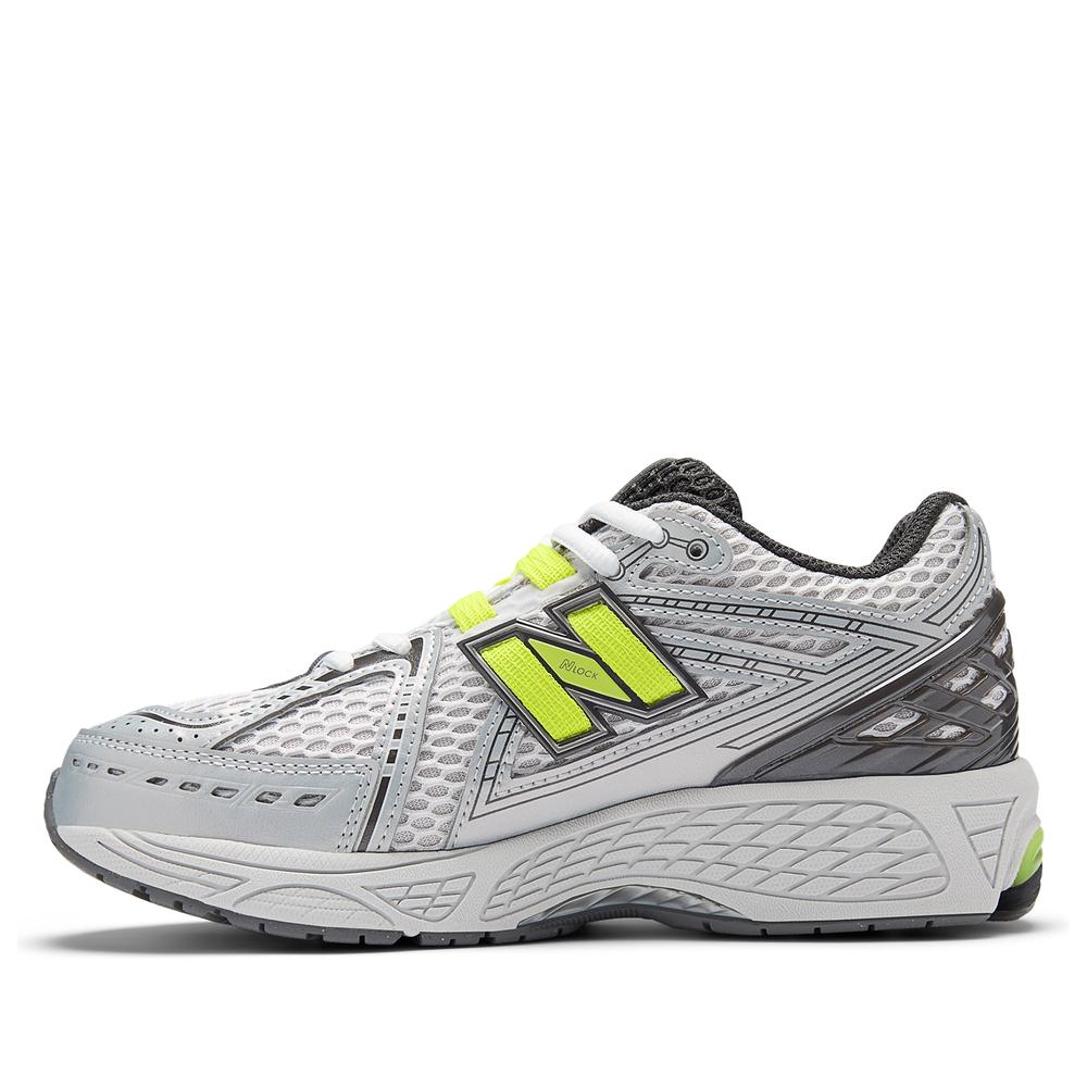 Detské topánky New Balance G19066PA - šedý
