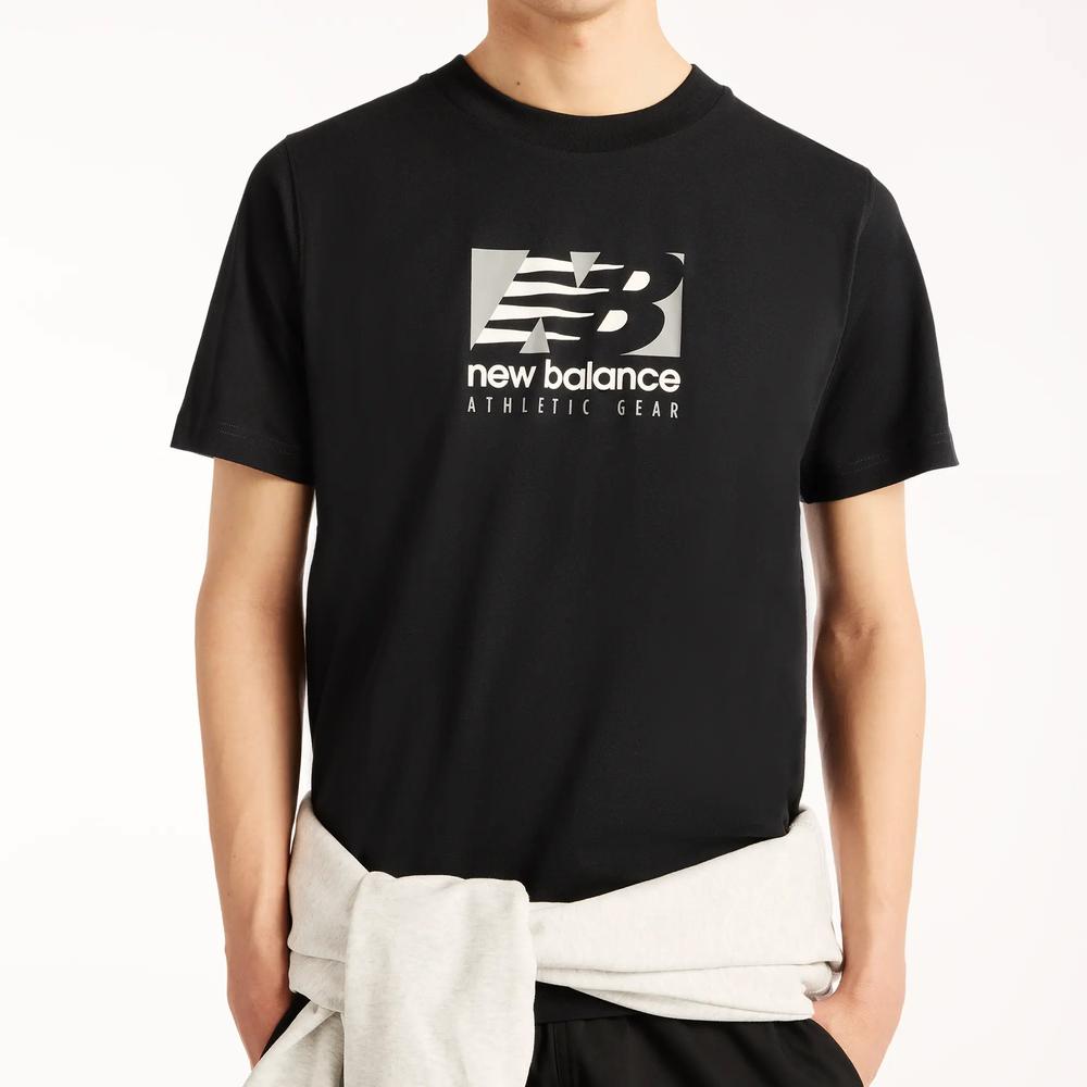 Pánske tričko New Balance Rectangle Relaxed MT62Q398BK - čierne