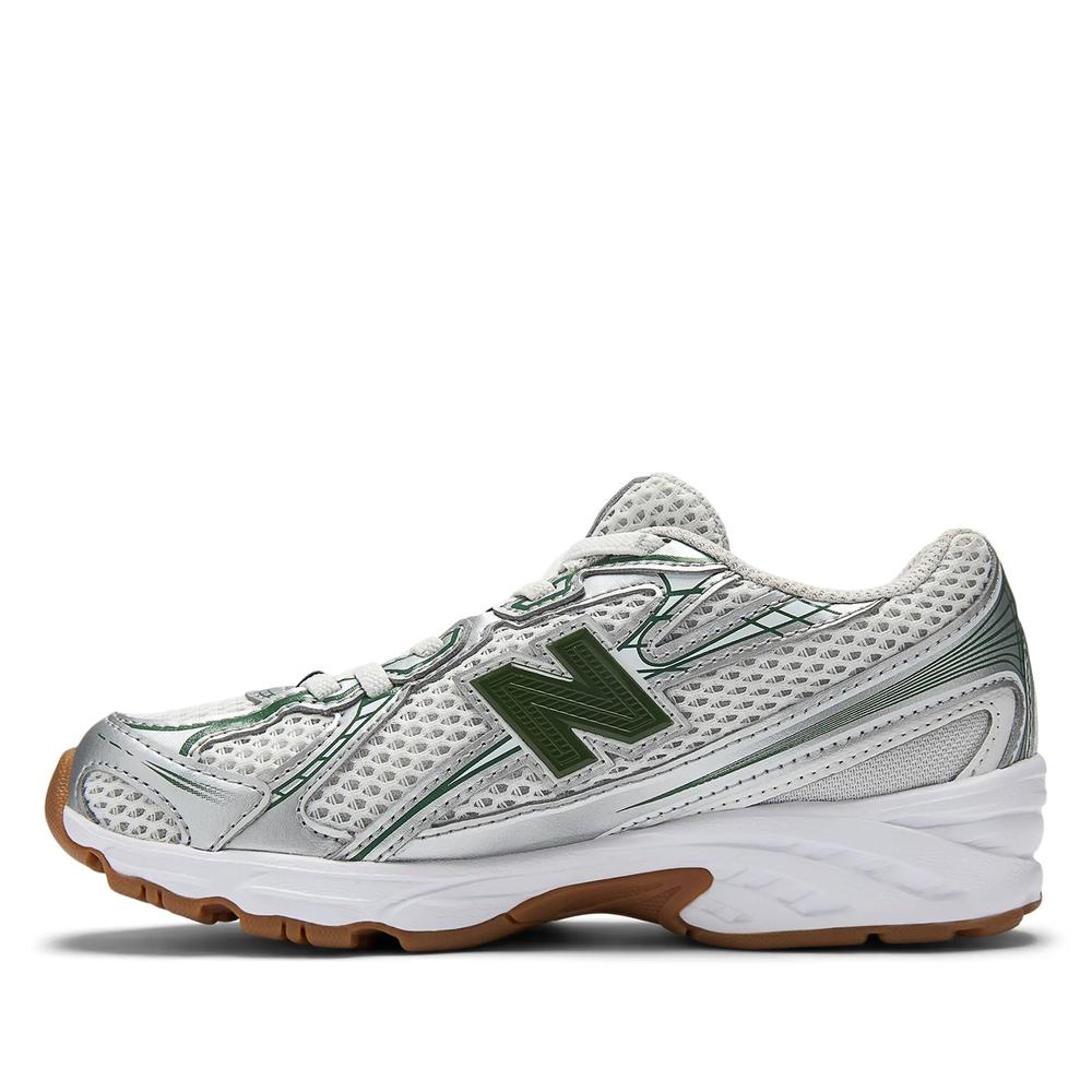Detské topánky New Balance PZ740SF - strieborné