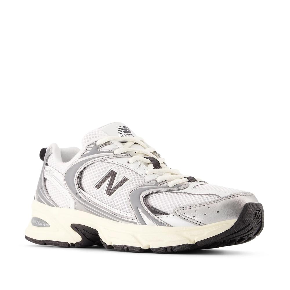 Unisex topánky New Balance U530ESA - strieborné