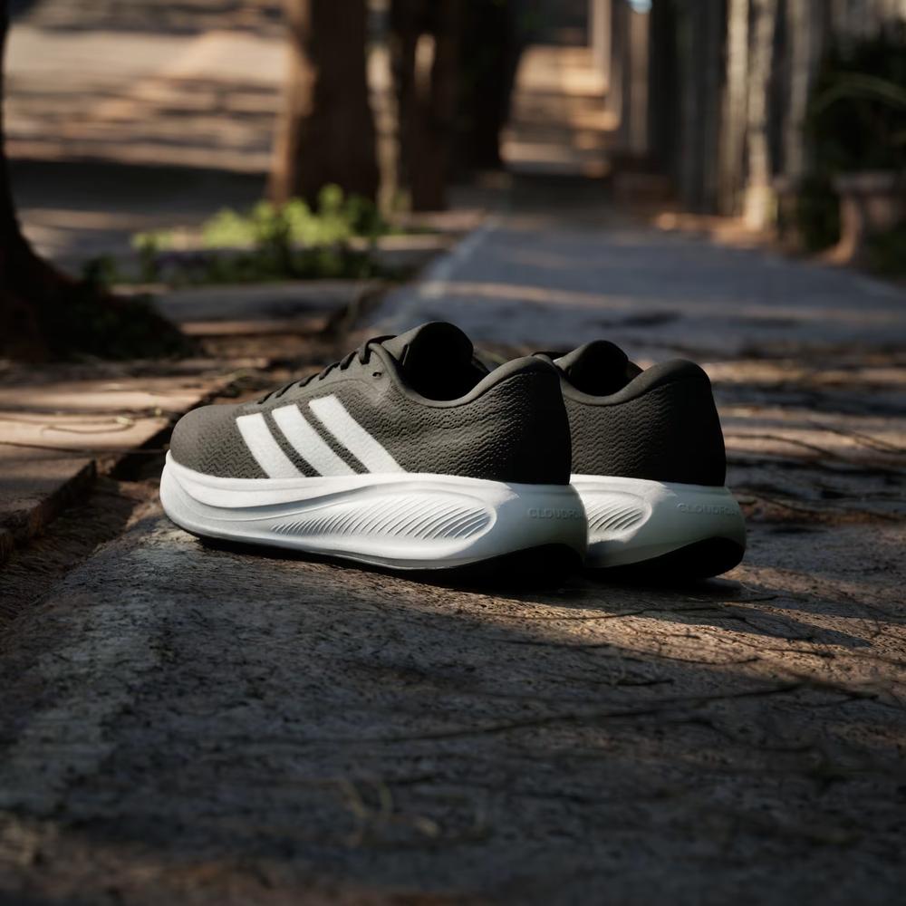 Pánske topánky adidas Running Response Runner 2 KJ1736 - čierne