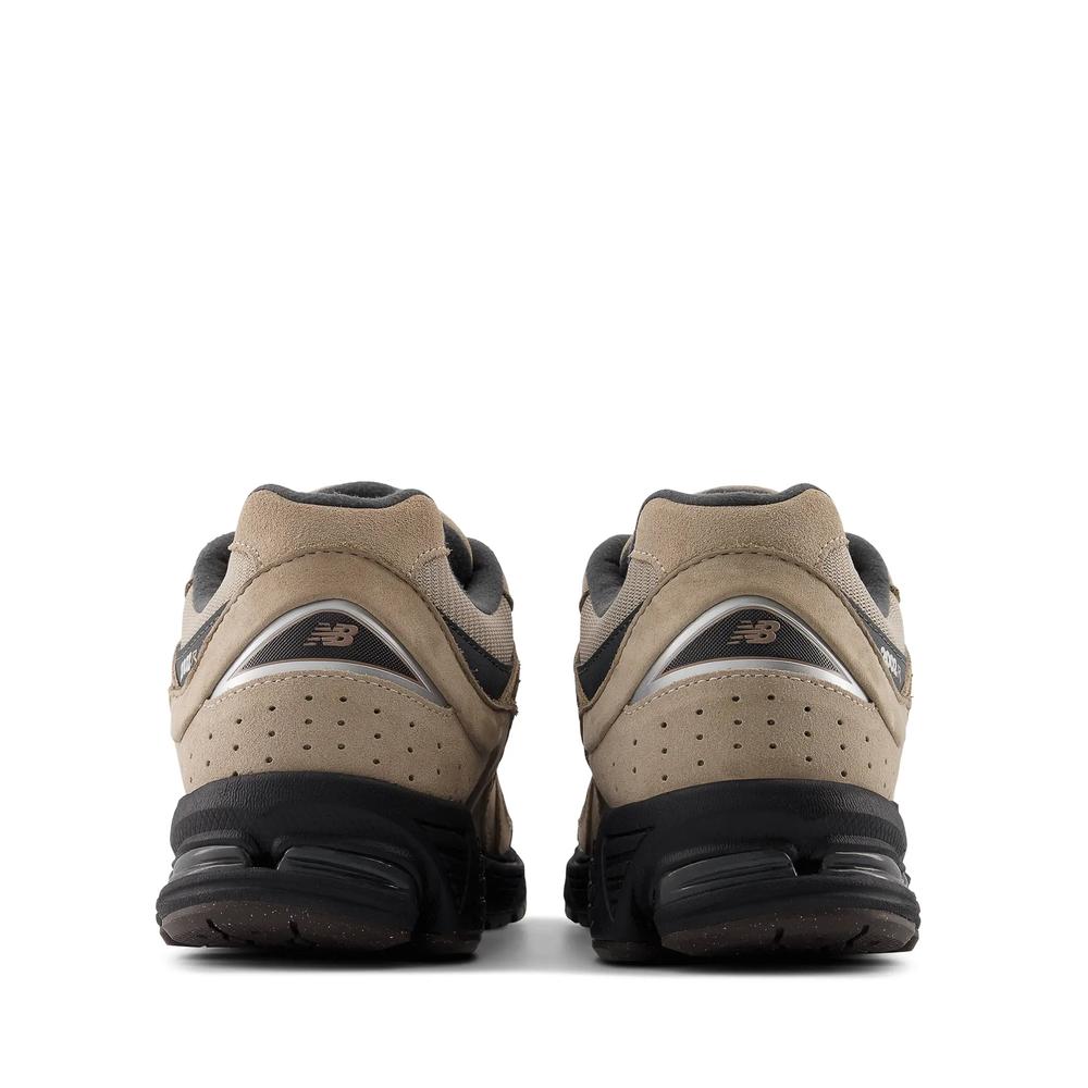 Topánky New Balance M2002REG - hnedá