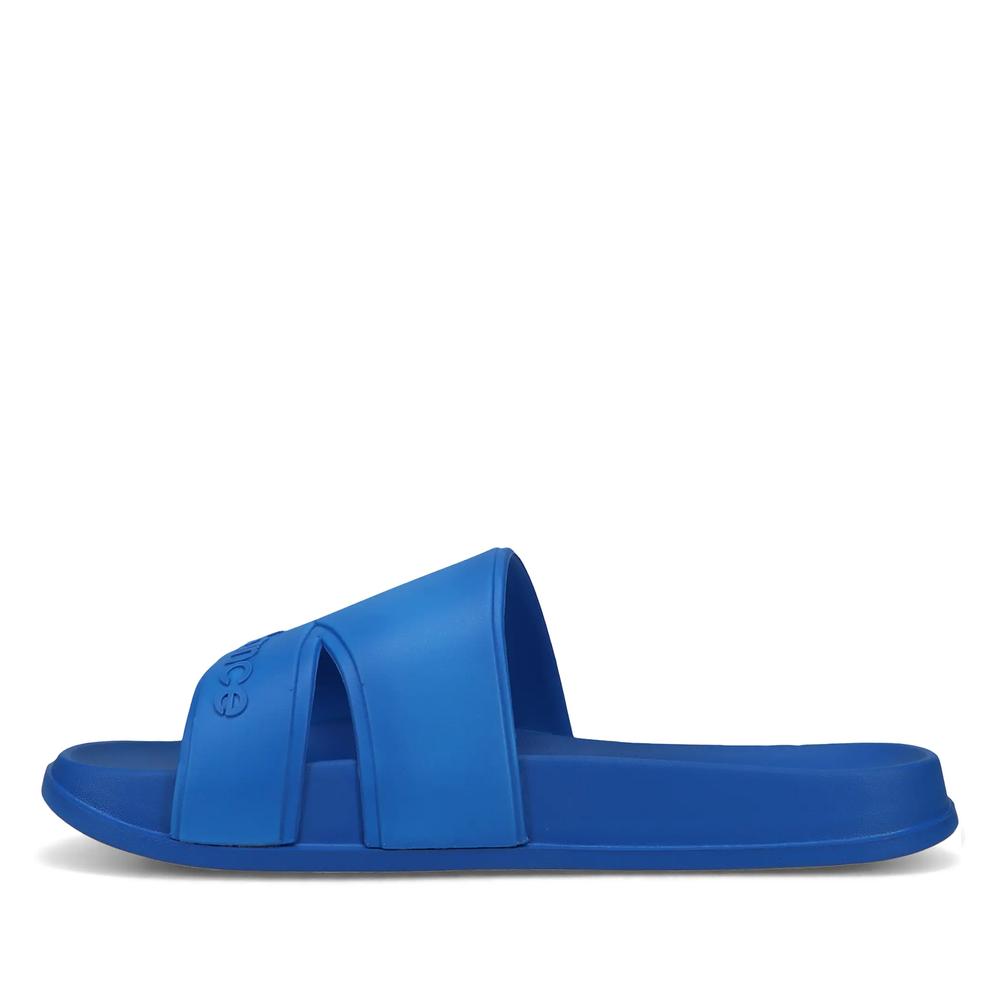 Klapky New Balance SUF20SF1 - modré
