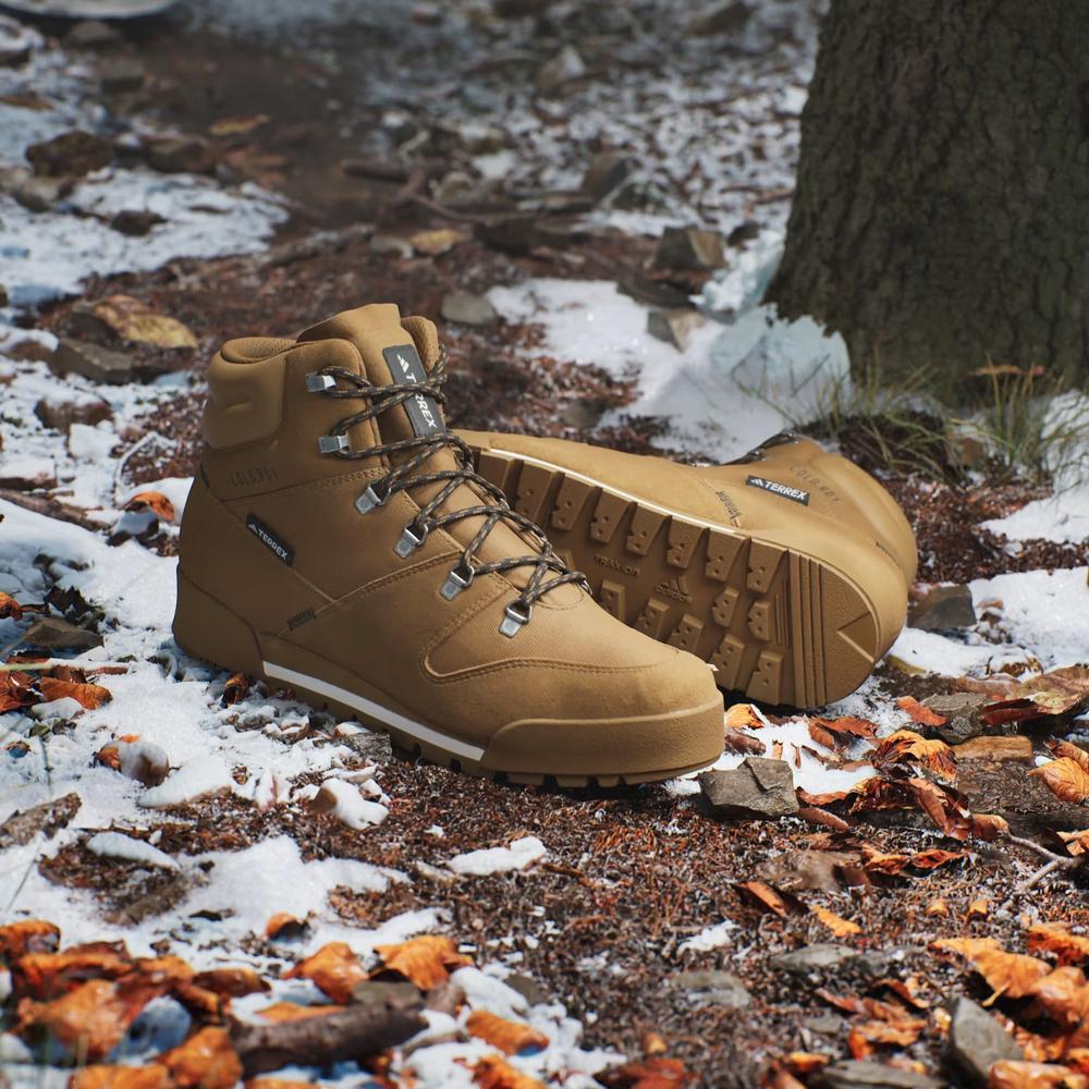 Topánky pánske adidas Terrex Snowpitch Cold.Rdy Hiking IH3664 - hnedé