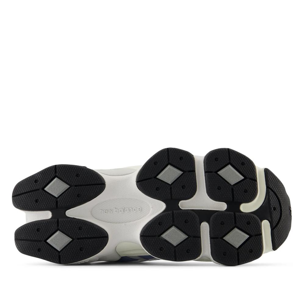 Detské topánky New Balance PC9060BL - fialové