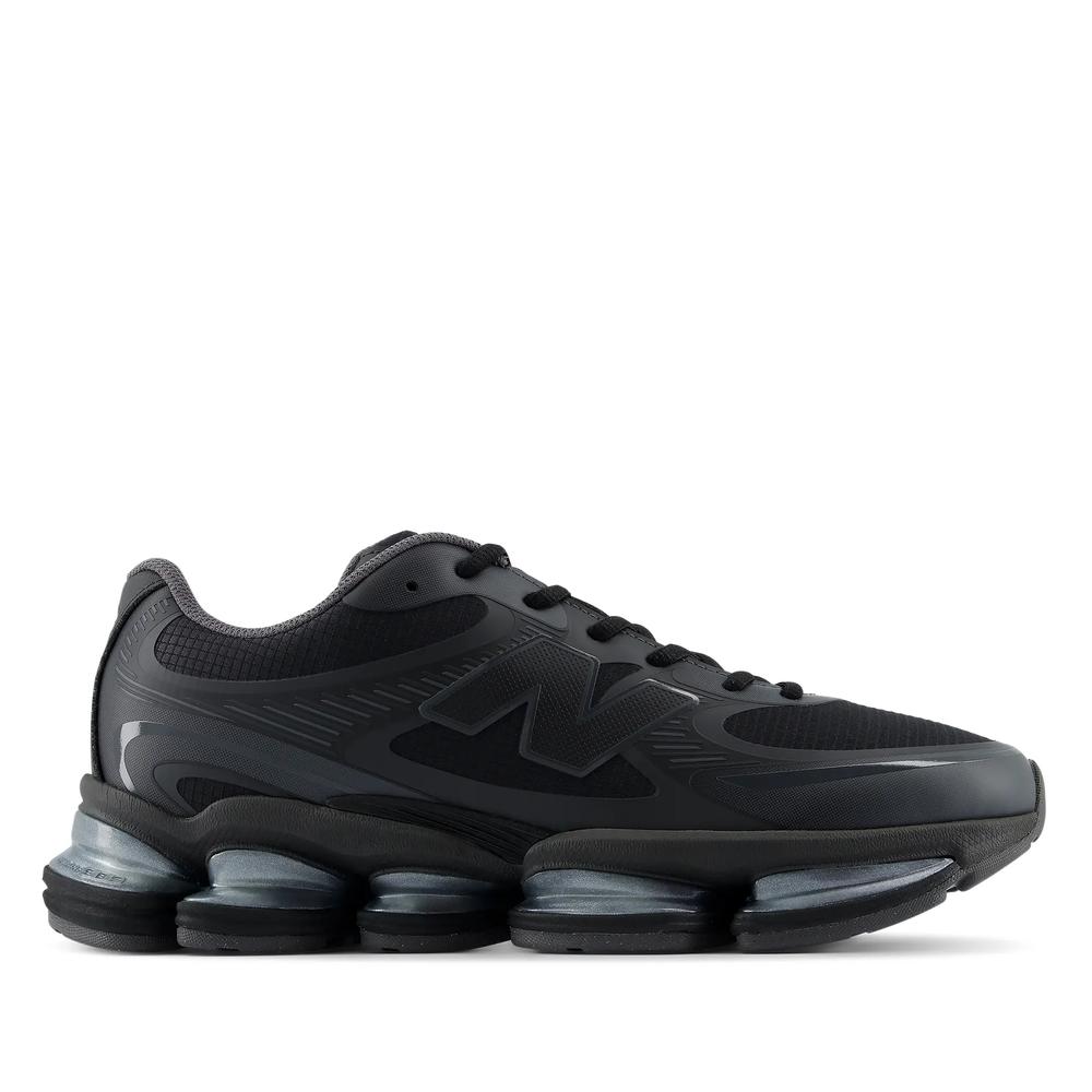 Unisex topánky New Balance U20004Y8 - čierne