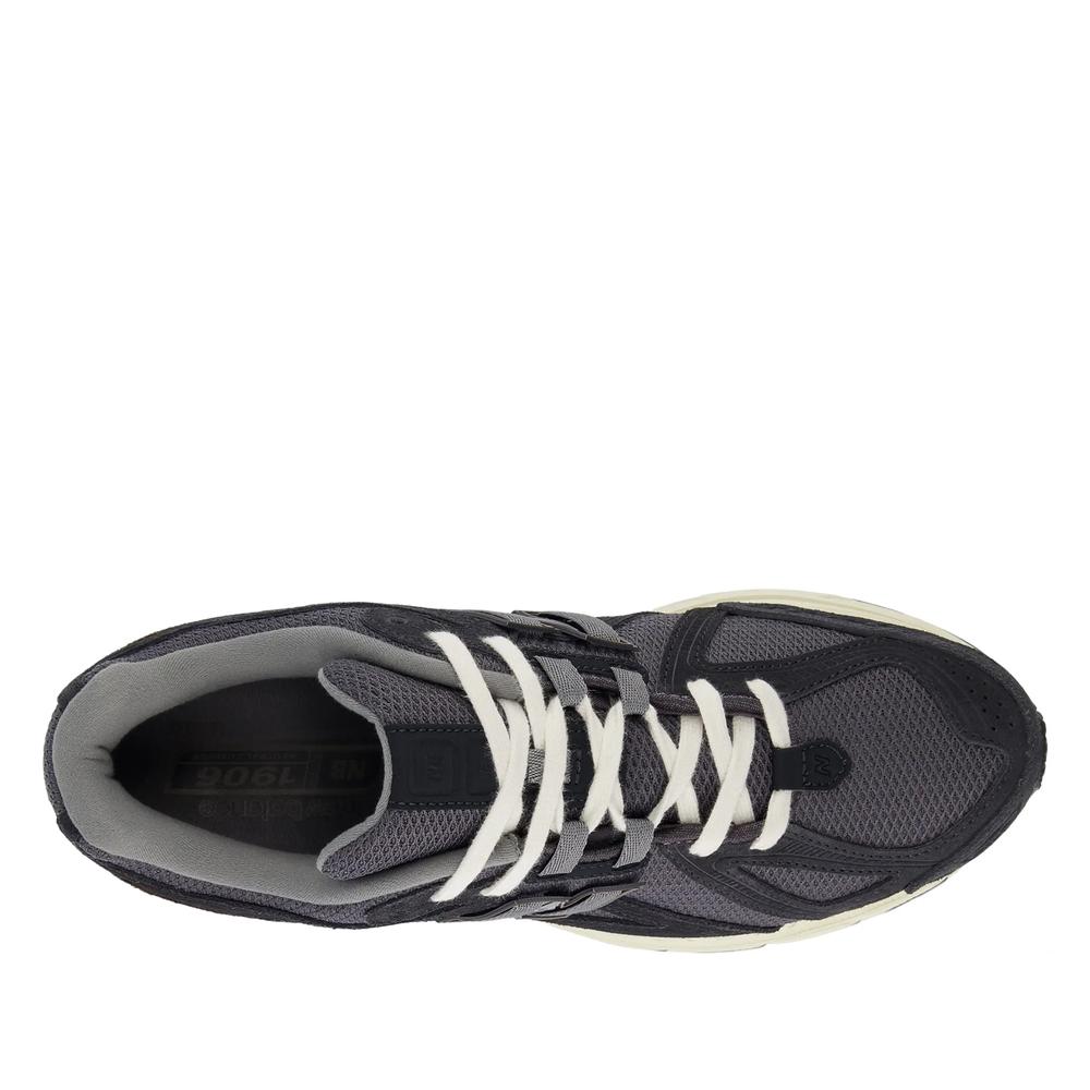 Topánky New Balance M1906FE - čierne