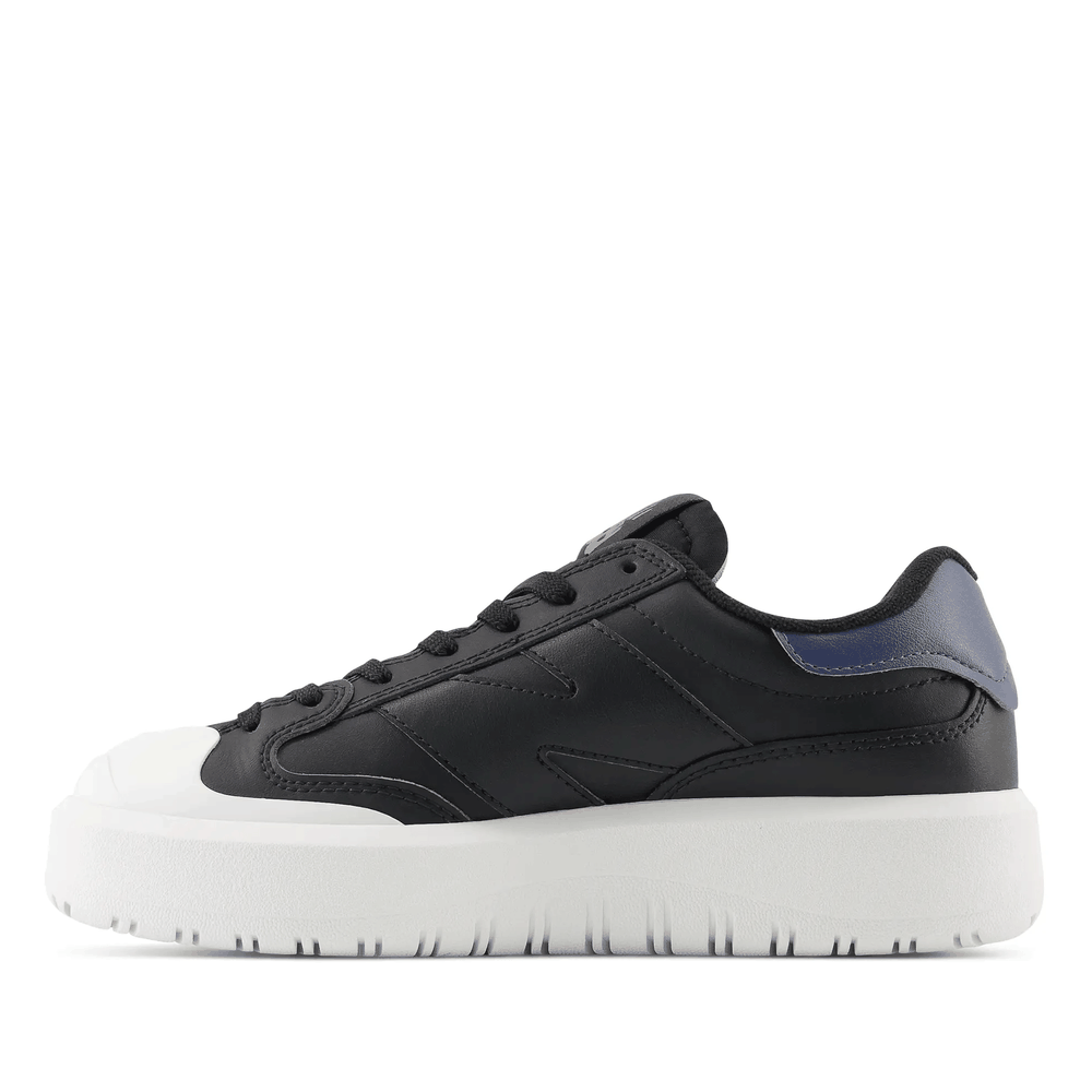 Dámske topánky New Balance CT302LM – čierne