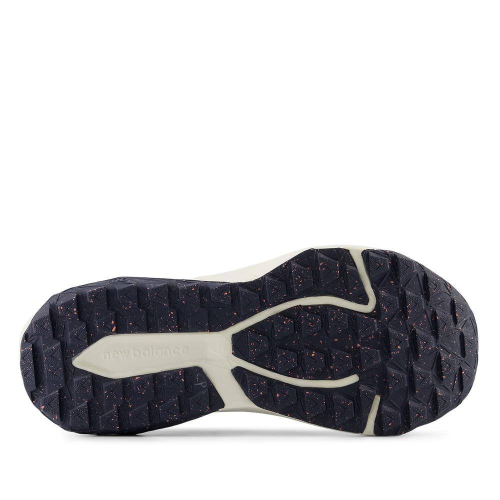 Dámske topánky New Balance DynaSoft Nitrel v6 WTNTRCP6 – čierne