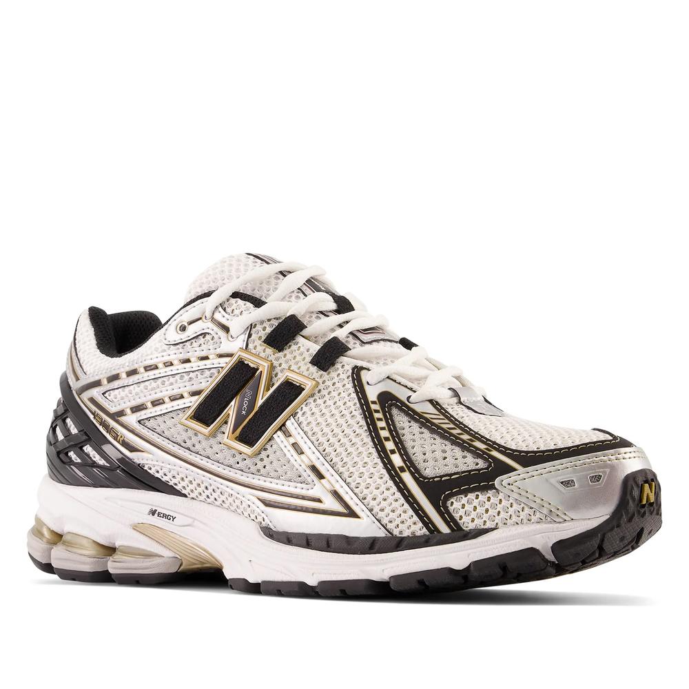Topánky New Balance M1906RA - strieborné