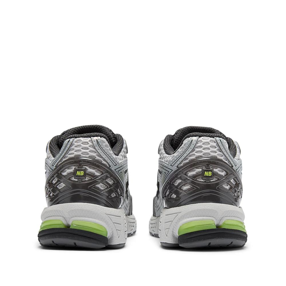 Detské topánky New Balance P190662Y - šedý