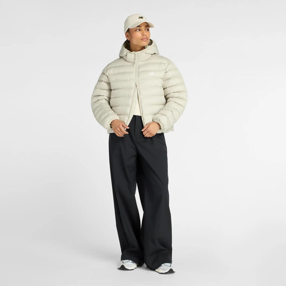 Dámske bunda New Balance WO53500SHY - béžové