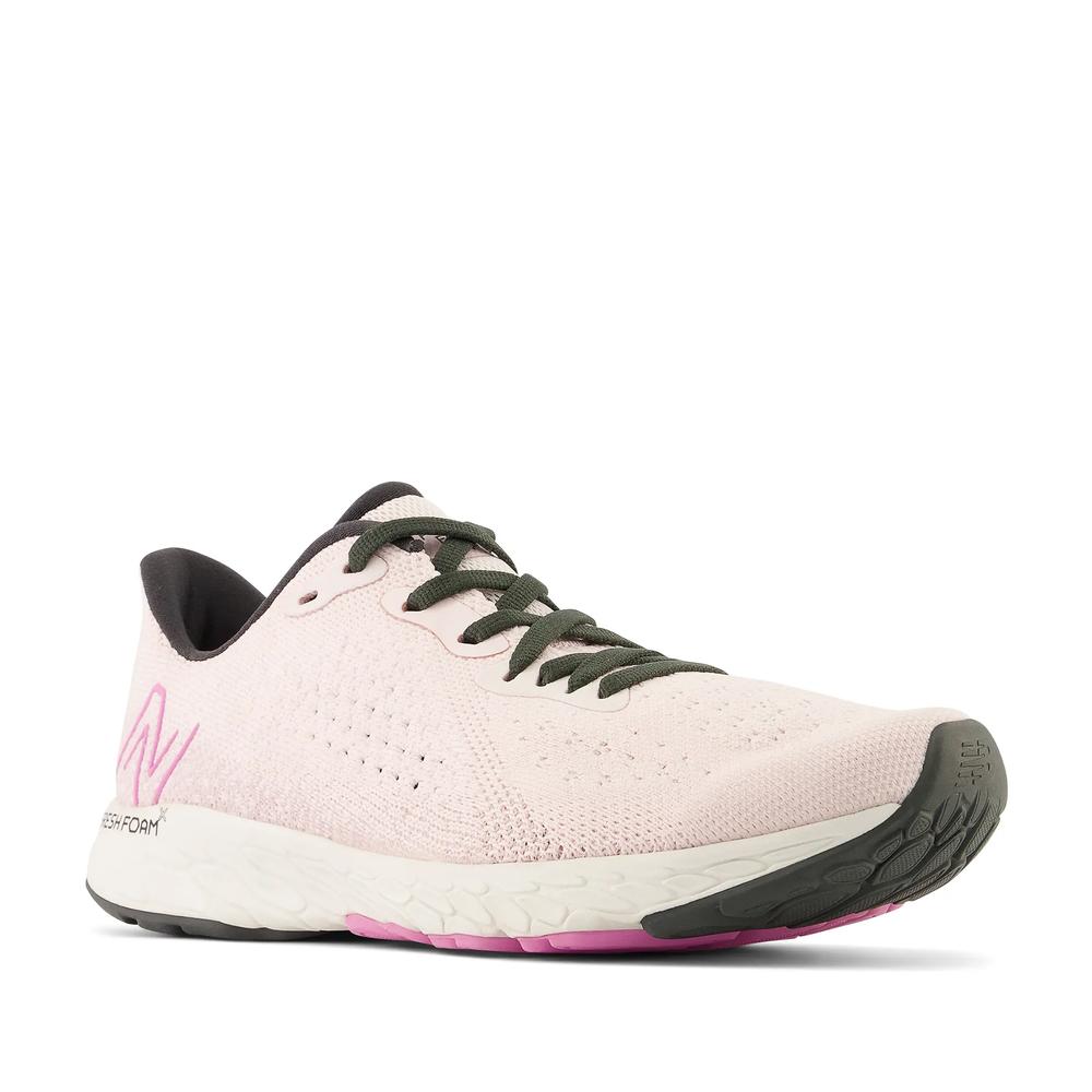 Topánky New Balance Fresh Foam Tempo v2 WTMPOCB2 - ružové