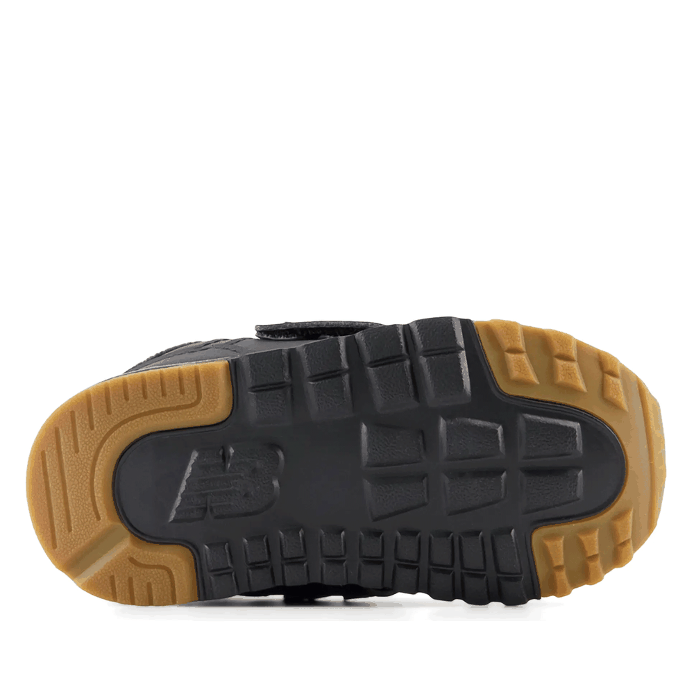 Topánky New Balance NW574NBB - čierne