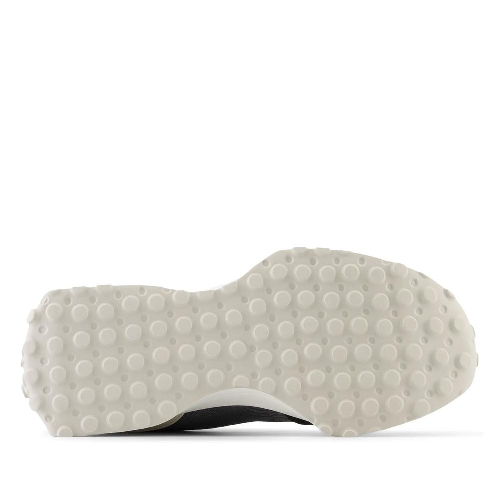 Topánky New Balance GS327FG - čierne