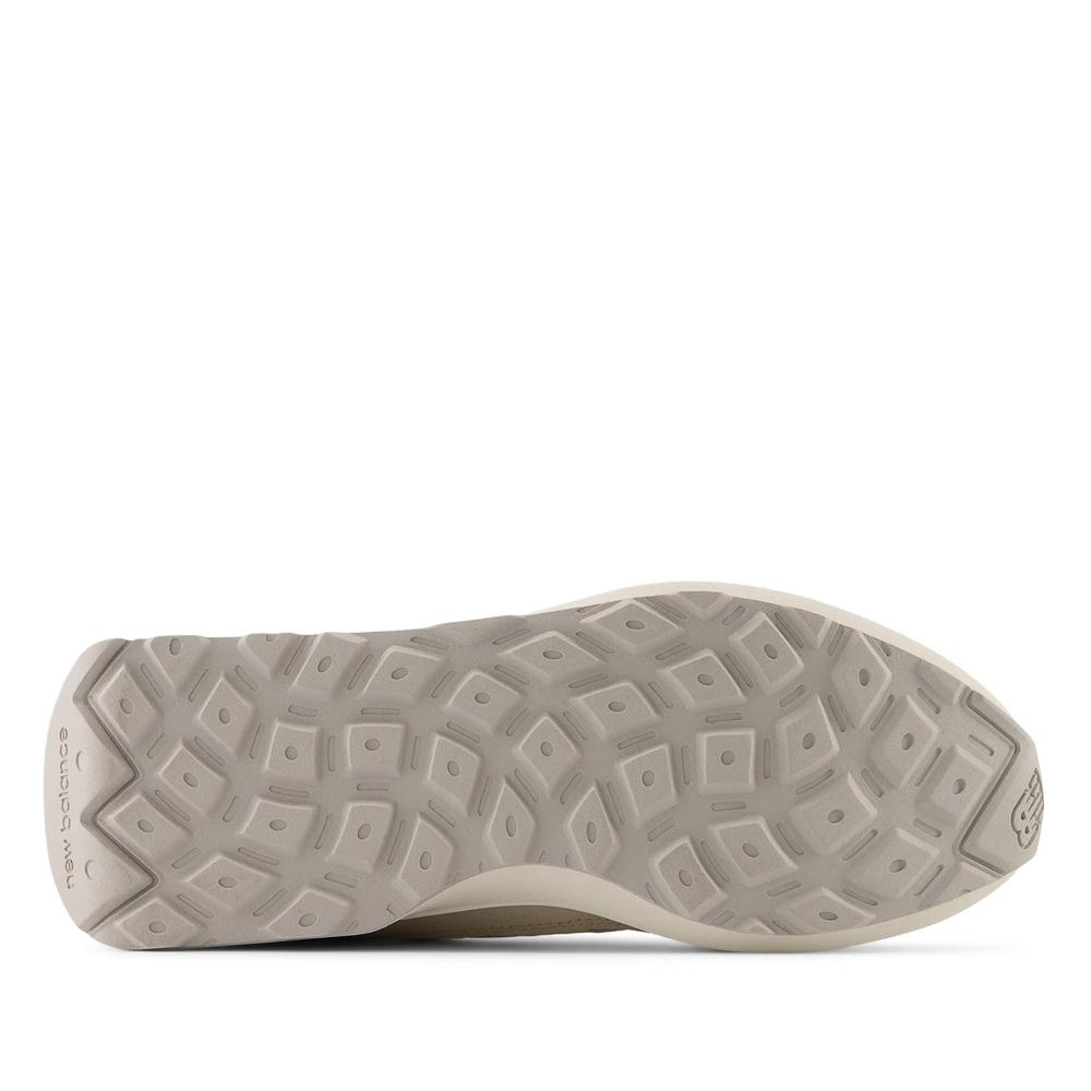 Unisex topánky New Balance U370PC - béžové