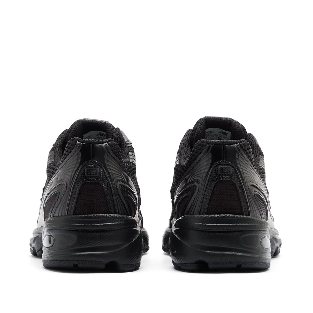 Unisex topánky New Balance U740BO2 - čierne