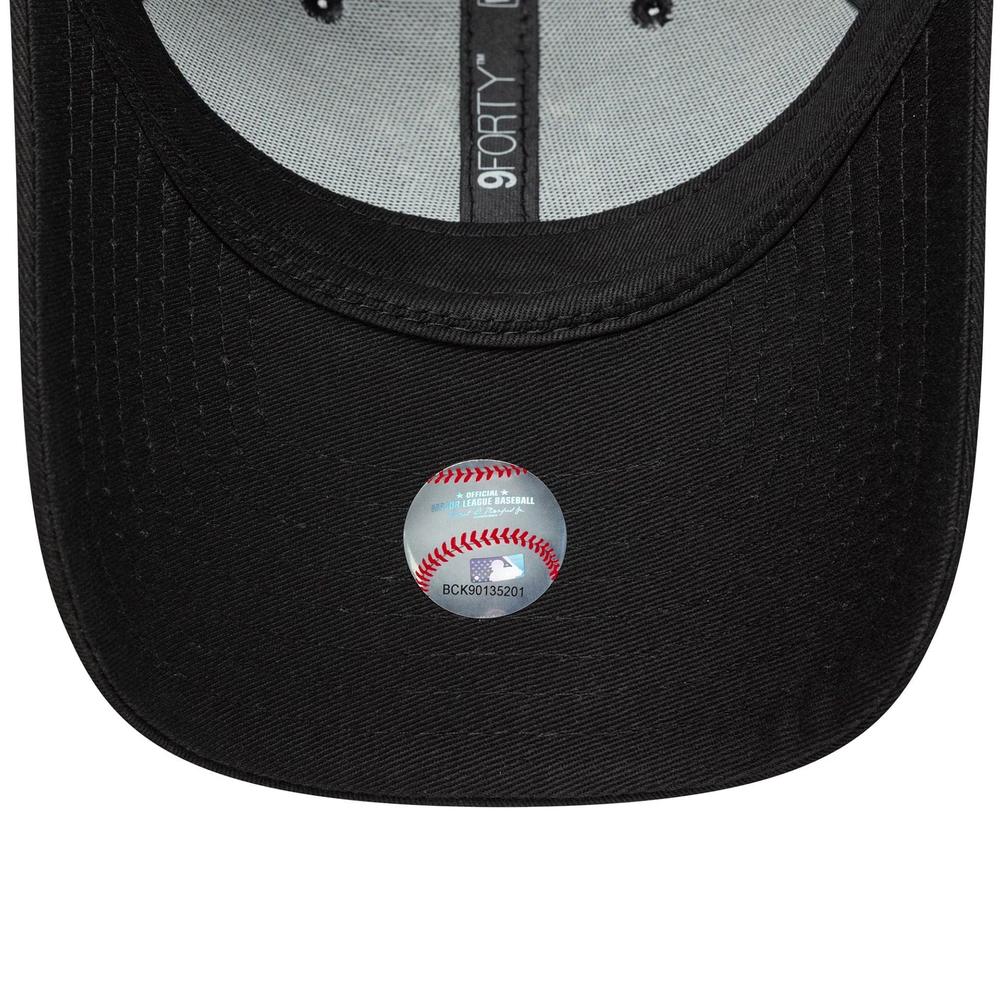 Dámská Čiapka New Era New York Yankees MLB Animal Infill 9FORTY 60771746 - čierne
