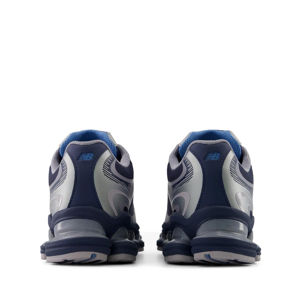 Unisex topánky New Balance U200017F - fialové